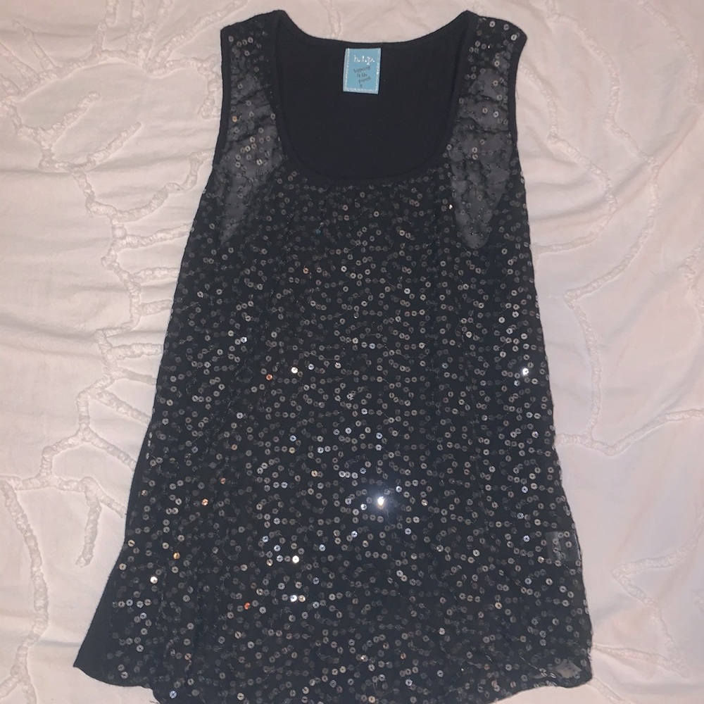 Sequin tank
